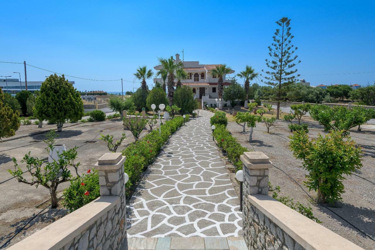 Villa Valasia Gennadi Luaran gambar